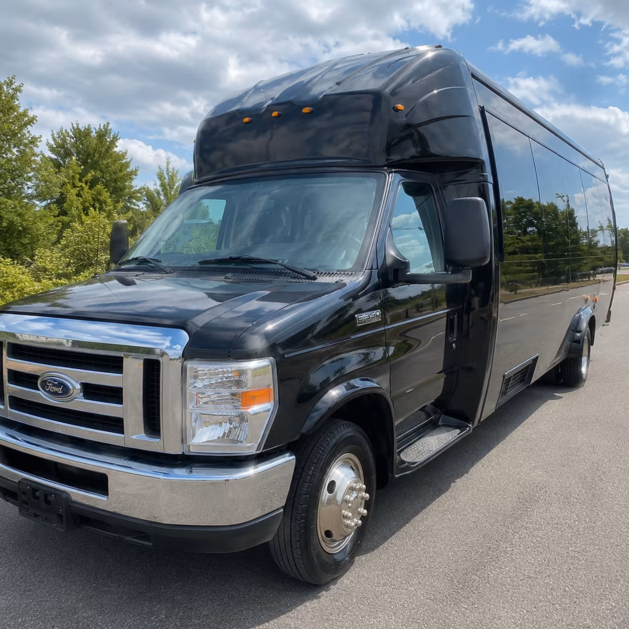Phoenix Winery Tour & Pub Crawl Transportation